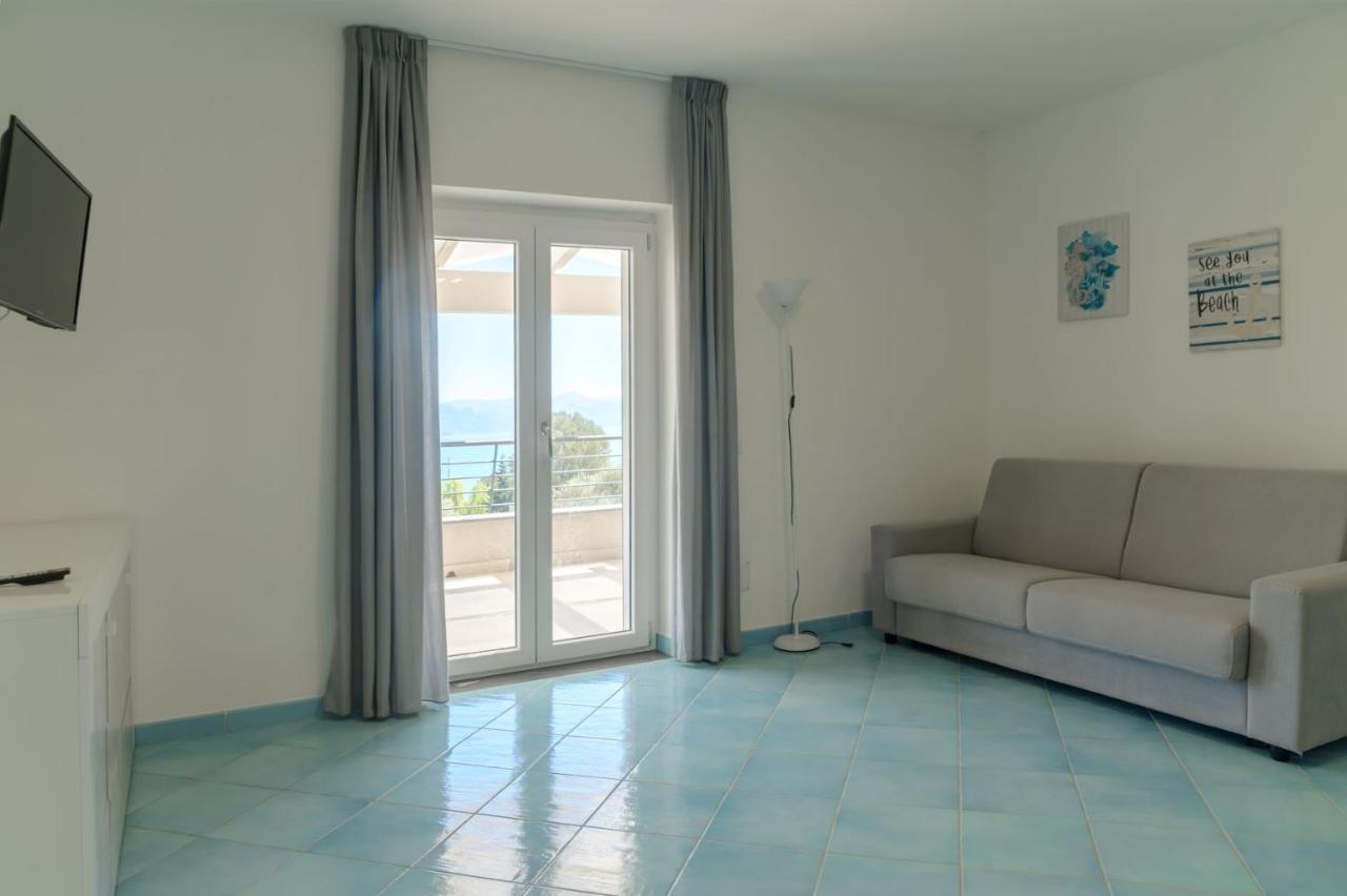 Apartamento L'Incanto Del Golfo Scario Exterior foto