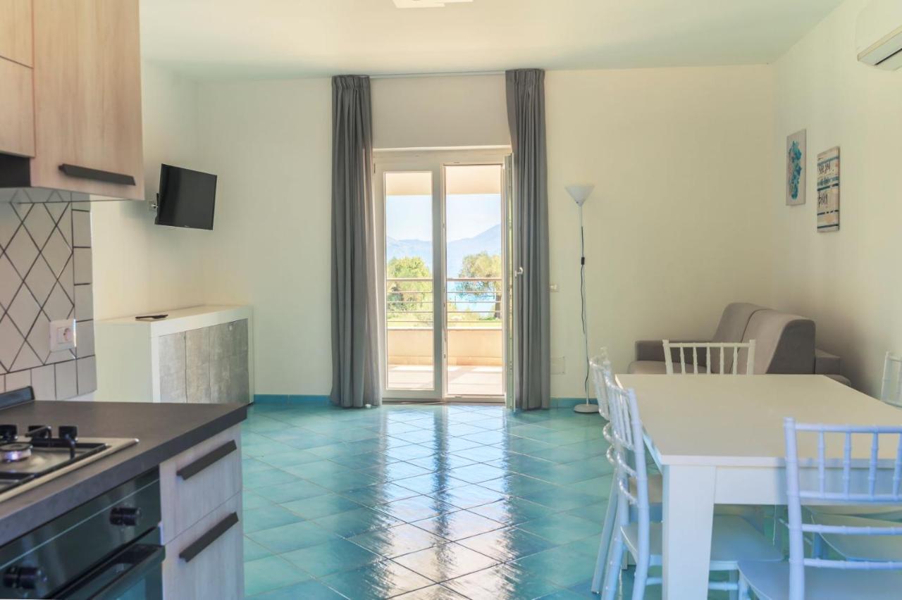 Apartamento L'Incanto Del Golfo Scario Exterior foto